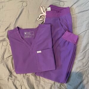 Figs Ultra Violet Scrub Set